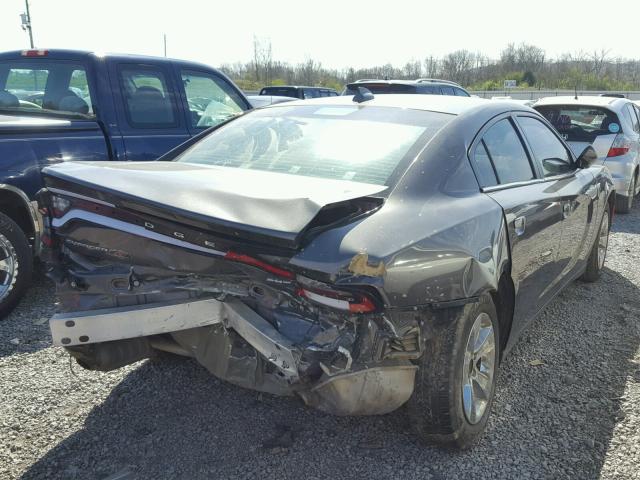 2C3CDXHGXGH186698 - 2016 DODGE CHARGER SX GRAY photo 4