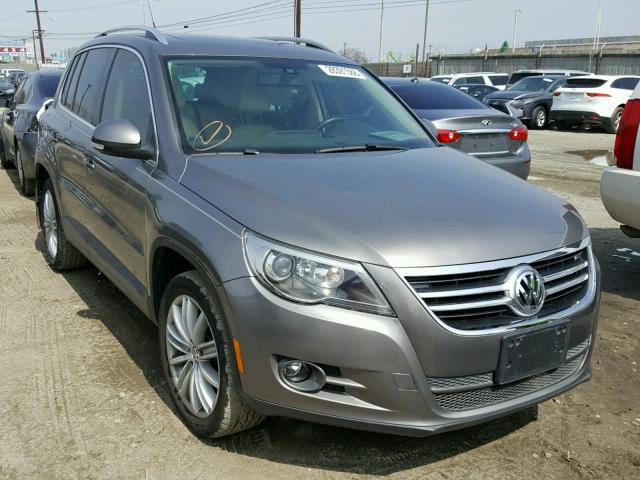 WVGAV7AX3BW568829 - 2011 VOLKSWAGEN TIGUAN S GRAY photo 1