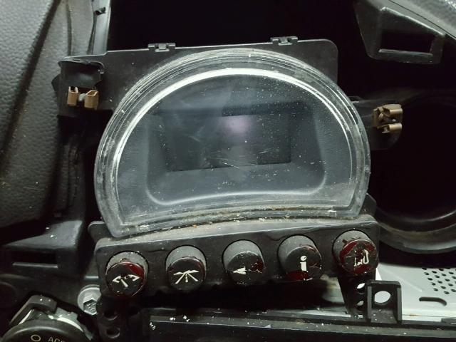 2G2WP552961113735 - 2006 PONTIAC GRAND PRIX BLUE photo 8