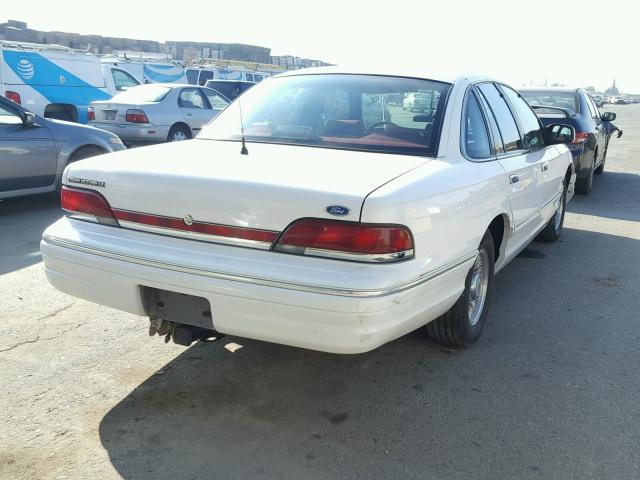 2FALP74W2RX163205 - 1994 FORD CROWN VICT WHITE photo 4