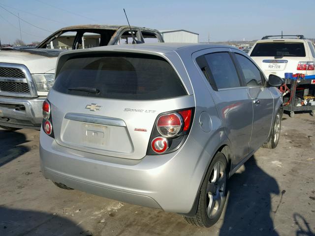 1G1JE6SB2D4226295 - 2013 CHEVROLET SONIC LTZ SILVER photo 4