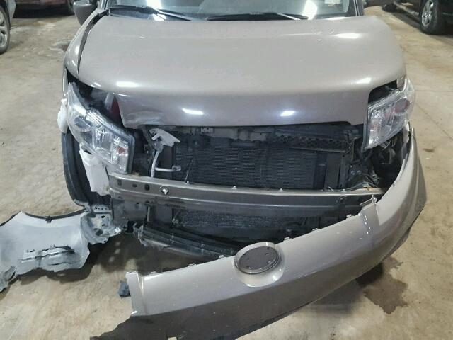 JTLZE4FE0FJ070320 - 2015 TOYOTA SCION XB GOLD photo 9