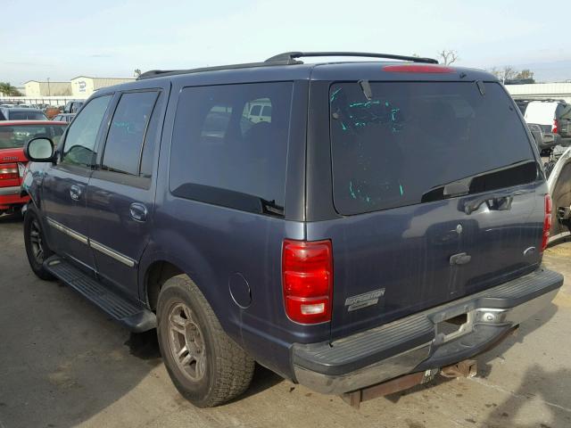 1FMRU15L62LA13580 - 2002 FORD EXPEDITION BLUE photo 3