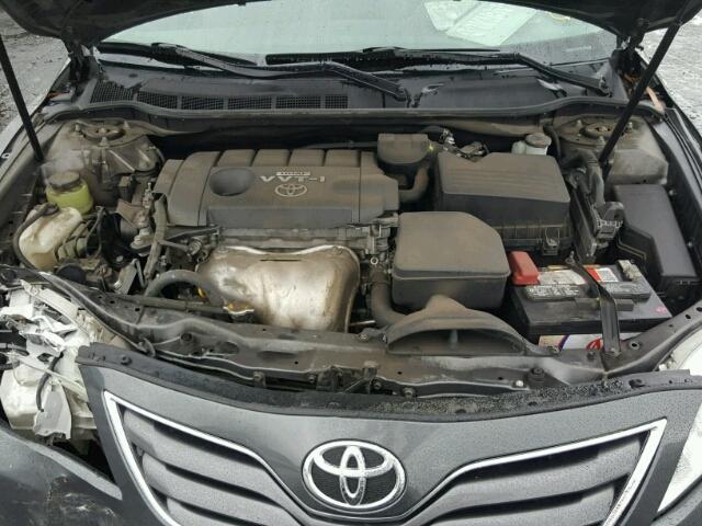 4T4BF3EK2AR025951 - 2010 TOYOTA CAMRY BASE GRAY photo 7