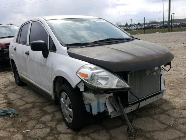 3N1CC1AP5AL390431 - 2010 NISSAN VERSA S WHITE photo 1