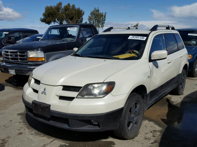 JA4LZ41GX3U050028 - 2003 MITSUBISHI OUTLANDER WHITE photo 2