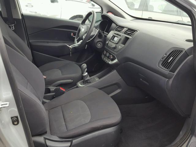 KNADM5A32C6040932 - 2012 KIA RIO LX Արծաթագույն լուսանկար 5