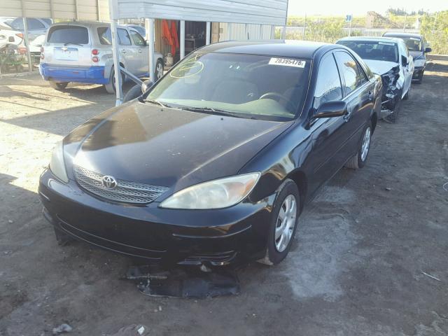 4T1BE32K02U005779 - 2002 TOYOTA CAMRY LE BLACK photo 2