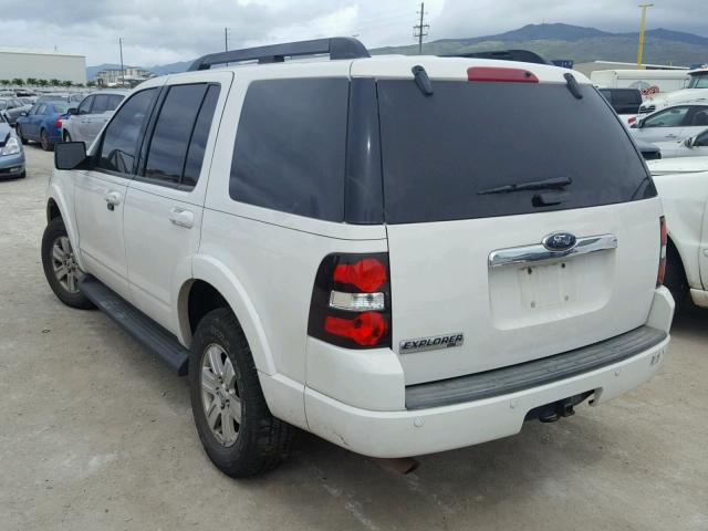 1FMEU6DE9AUA37573 - 2010 FORD EXPLORER X WHITE photo 3