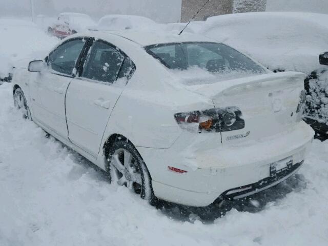 JM1BK323241163874 - 2004 MAZDA 3 S WHITE photo 3