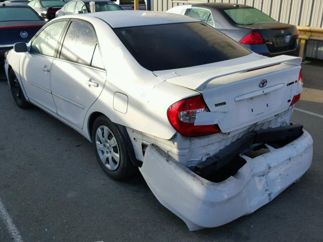 4T1BF30K63U049318 - 2003 TOYOTA CAMRY LE WHITE photo 3