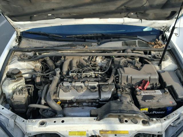 4T1BF30K63U049318 - 2003 TOYOTA CAMRY LE თეთრი ფოტო 7