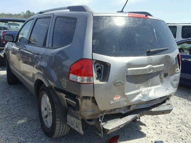 KNDJJ741495021527 - 2009 KIA BORREGO LX GRAY photo 3