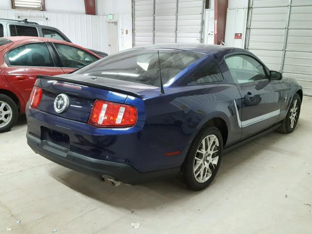 1ZVBP8AMXC5229911 - 2012 FORD MUSTANG BLUE photo 4