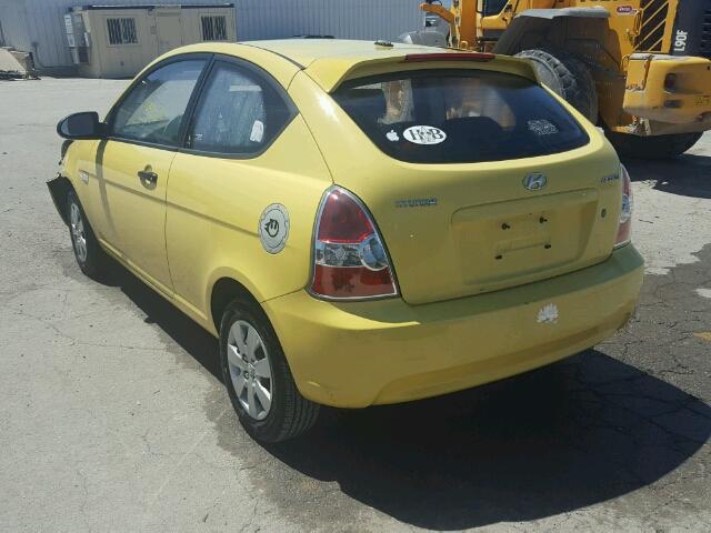 KMHCM36CX9U115565 - 2009 HYUNDAI ACCENT GS YELLOW photo 3