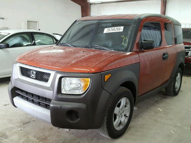 5J6YH28514L038911 - 2004 HONDA ELEMENT EX ORANGE photo 2