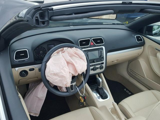 WVWBW8AH3FV002055 - 2015 VOLKSWAGEN EOS KOMFOR 黑色 照片 9