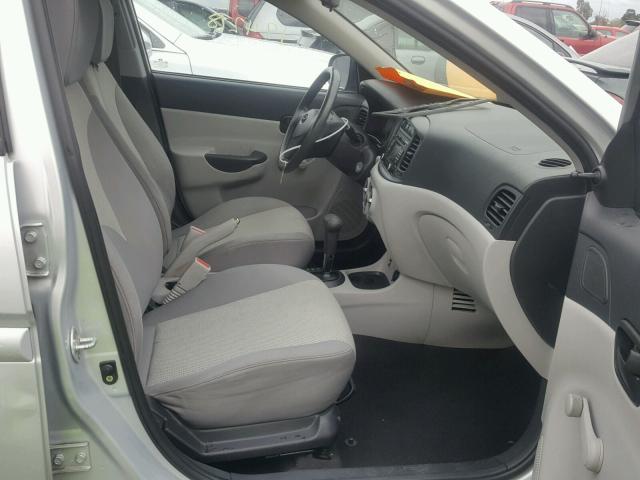 KMHCN4AC9AU430906 - 2010 HYUNDAI ACCENT GLS SILVER photo 5