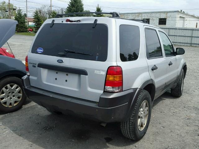 1FMYU03114KA19951 - 2004 FORD ESCAPE XLT GRAY photo 4