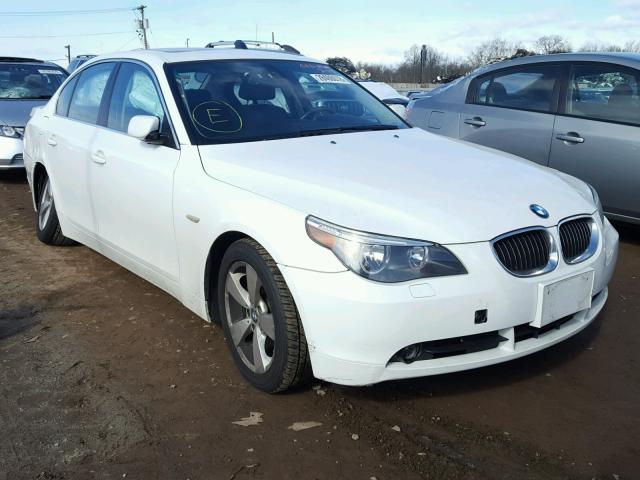 WBANF33507CS39695 - 2007 BMW 525 XI WHITE photo 1