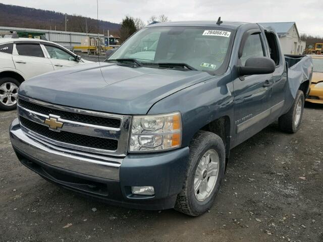 2GCEK19J581190847 - 2008 CHEVROLET SILVERADO BLUE photo 2