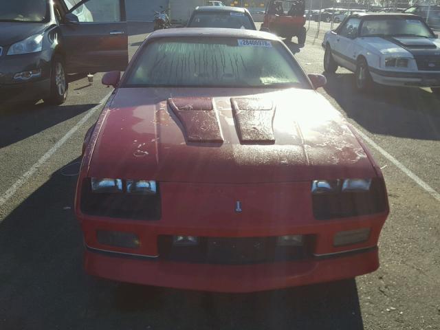 1G1FP21F8HL114304 - 1987 CHEVROLET CAMARO RED photo 9