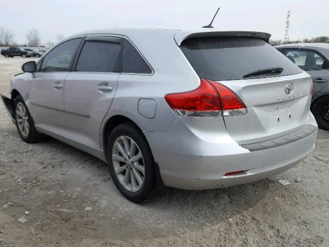 4T3ZE11AX9U001266 - 2009 TOYOTA VENZA BASE SILVER photo 3