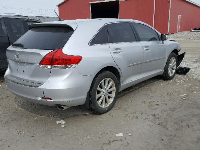 4T3ZE11AX9U001266 - 2009 TOYOTA VENZA BASE SILVER photo 4