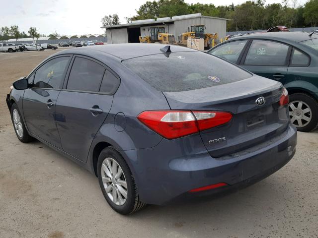 KNAFX4A65G5602208 - 2016 KIA FORTE LX BLUE photo 3