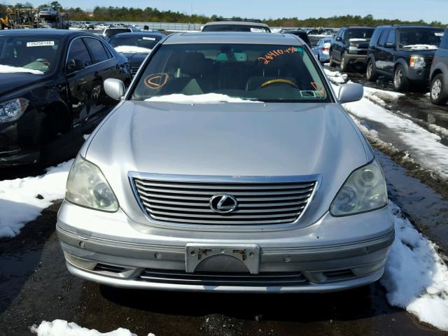 JTHBN36F040140948 - 2004 LEXUS LS 430 SILVER photo 9