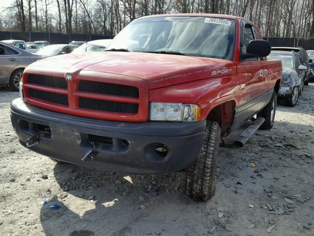 1B7HC13Y51J206069 - 2001 DODGE RAM 1500 RED photo 2