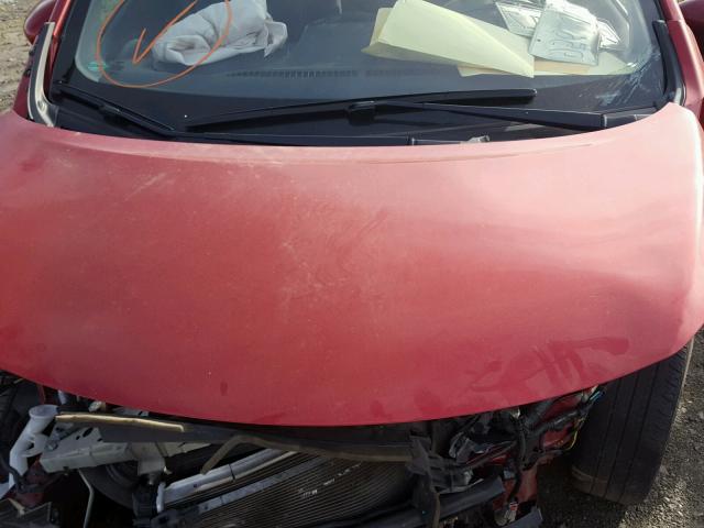 3N1CE2CP8FL399502 - 2015 NISSAN VERSA NOTE RED photo 7