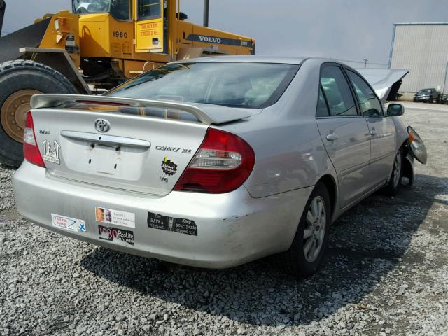 4T1BF30K24U078624 - 2004 TOYOTA CAMRY LE SILVER photo 4