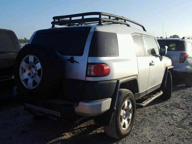 JTEBU11F48K028935 - 2008 TOYOTA FJ CRUISER SILVER photo 4