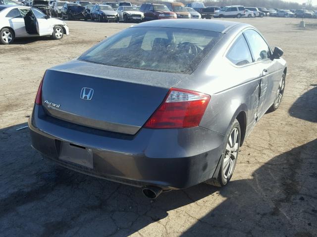 1HGCS123X8A027721 - 2008 HONDA ACCORD LX- GRAY photo 4