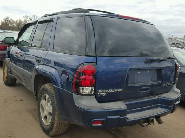 1GNDT13S042448414 - 2004 CHEVROLET TRAILBLAZE BLUE photo 3