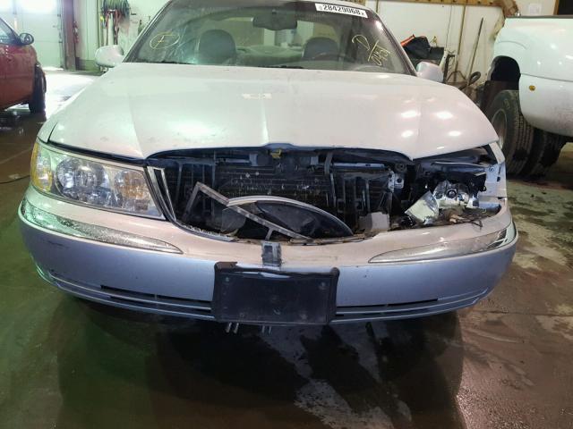 1LNHM97V12Y620451 - 2002 LINCOLN CONTINENTA SILVER photo 9