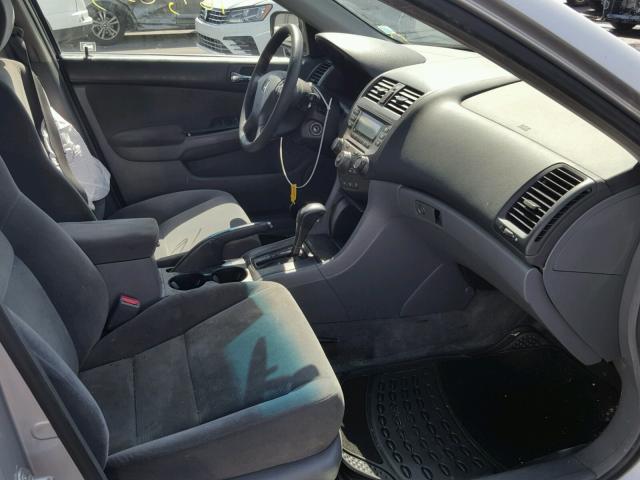 1HGCM56487A209209 - 2007 HONDA ACCORD LX SILVER photo 5