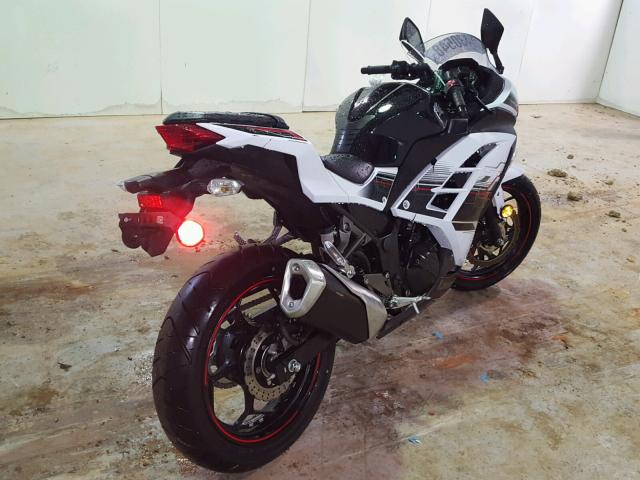 JKAEX8B17EA003169 - 2014 KAWASAKI EX300 B WHITE photo 4