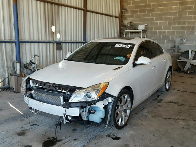 2G4GU5GX5G9134727 - 2016 BUICK REGAL GS WHITE photo 2