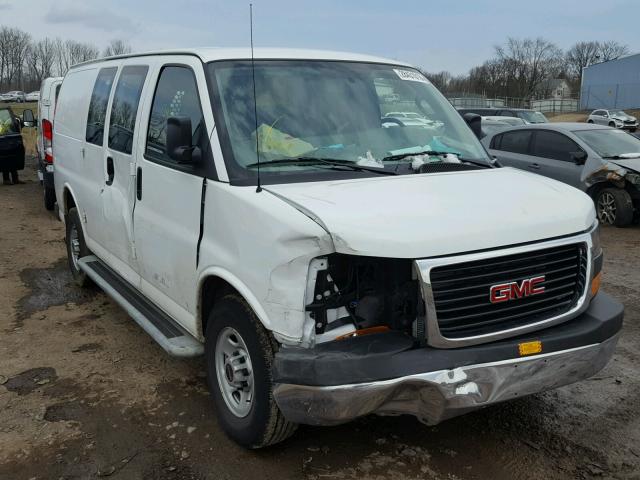 1GTW7AFF8H1912386 - 2017 GMC SAVANA G25 WHITE photo 1