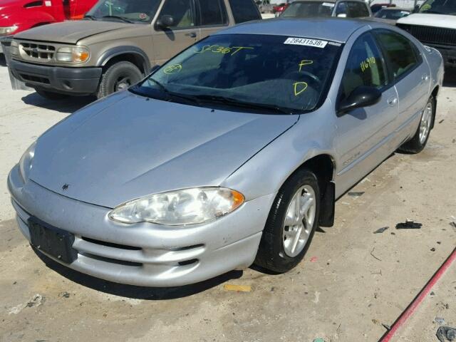 2B3HD46R9YH447763 - 2000 DODGE INTREPID SILVER photo 2