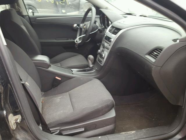1G1ZC5EB8AF304433 - 2010 CHEVROLET MALIBU 1LT BLACK photo 5