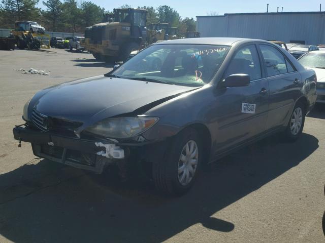 4T1BE32K76U672970 - 2006 TOYOTA CAMRY LE GRAY photo 2