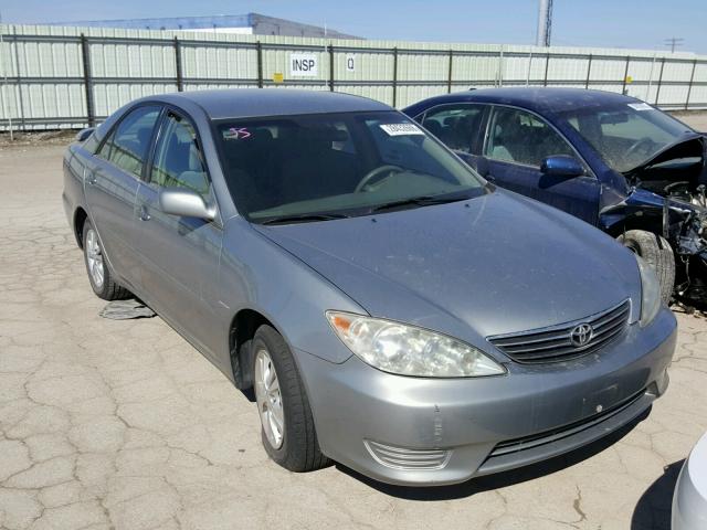 4T1BE30K45U510568 - 2005 TOYOTA CAMRY LE SILVER photo 1