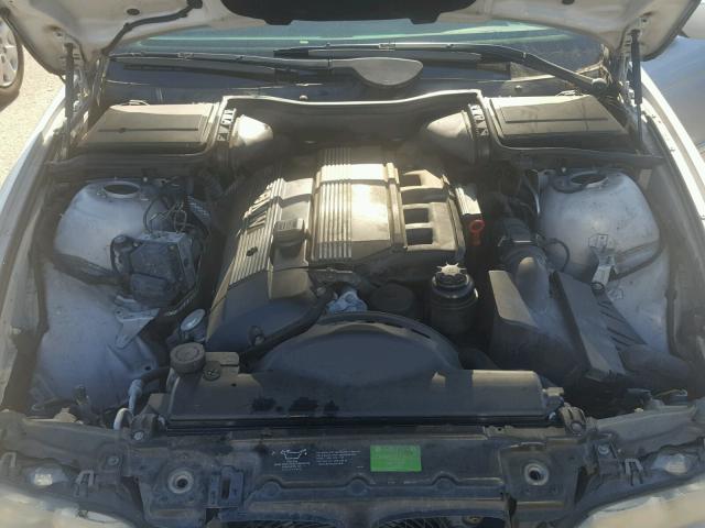 WBADT43413G028686 - 2003 BMW 525 I AUTO SILVER photo 7