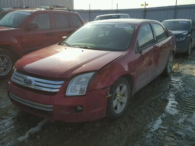 3FAHP07Z78R252641 - 2008 FORD FUSION SE RED photo 2