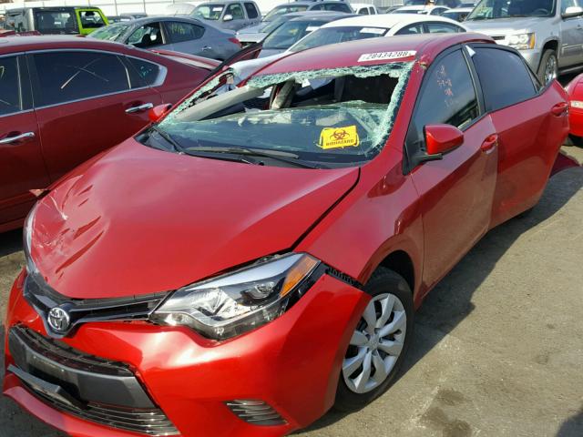 5YFBURHE1GP502744 - 2016 TOYOTA COROLLA L RED photo 2