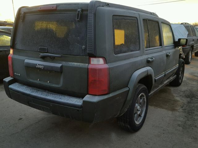 1J8HG48KX8C111332 - 2008 JEEP COMMANDER GREEN photo 4