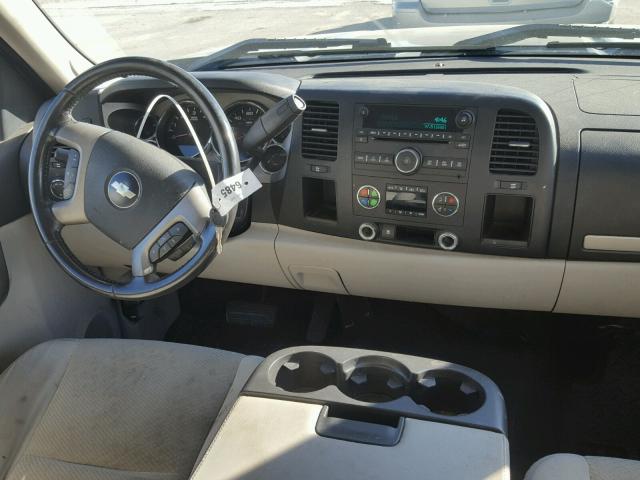 2GCEC13J971567006 - 2007 CHEVROLET SILVERADO TAN photo 9